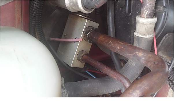 Click image for larger version. 

Name:	vac hose pic 1.jpg 
Views:	32 
Size:	1.64 MB 
ID:	7888